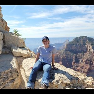 Meet your Posher, Abbigail